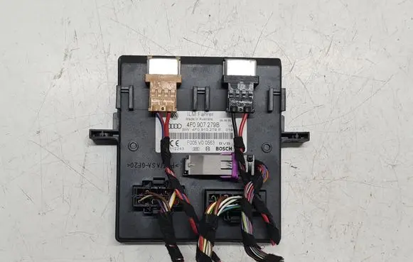 Audi A6 S6 C6 4F Comfort/convenience module 4F0907279B 4F0910279E