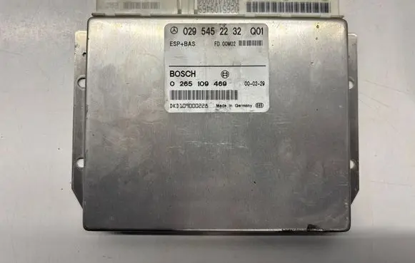 Mercedes-Benz E W210 ESP (stability system) control unit 0295452232