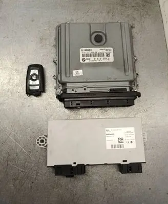 Engine ECU kit and lock set