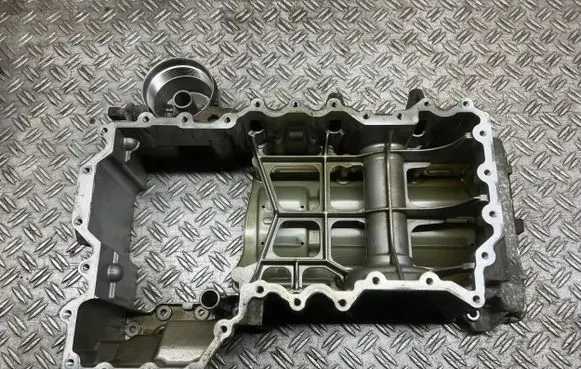 BMW 6 F06 Gran coupe Oil sump 7605524