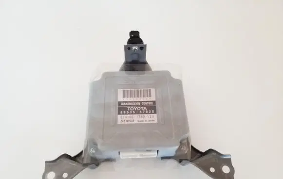 Toyota Prius (XW20) Gearbox control unit/module 8953547020