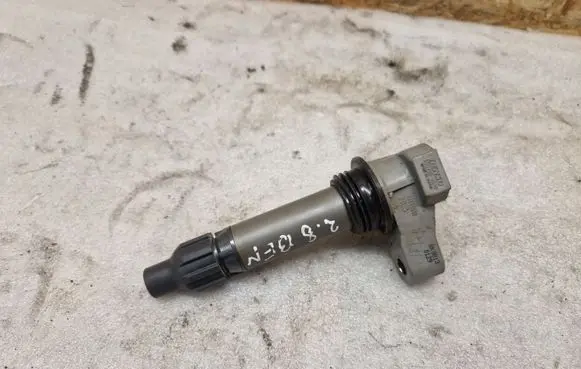 Opel Insignia A High voltage ignition coil 0997001510 12618542