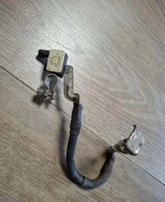 Skoda Karoq Negative earth cable (battery) 5Q0915181J