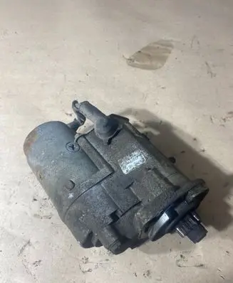Hyundai Santa Fe Starter motor 253068