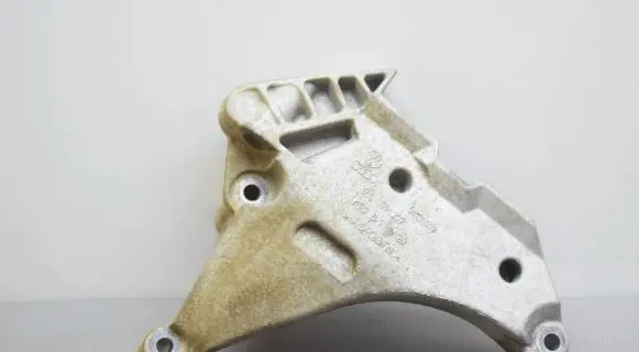 Volkswagen Caddy Engine mounting bracket 03L199207