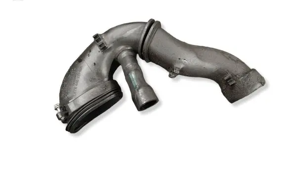 BMW X5 E70 Turbo air intake inlet pipe/hose 7794172