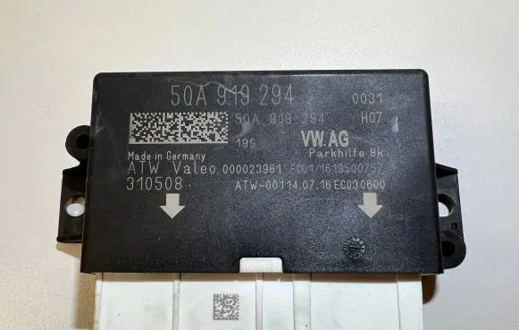 Audi A3 S3 8V Parking PDC control unit/module 5QA919294