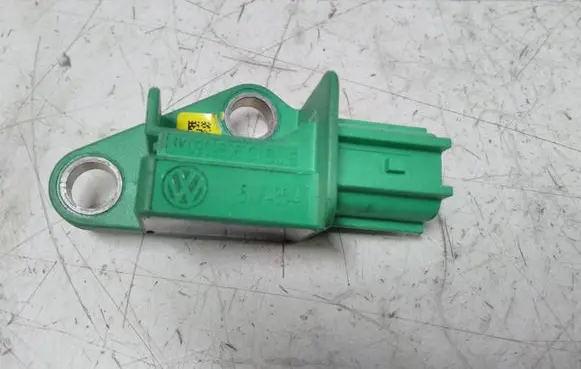 Audi Q7 4L Airbag deployment crash/impact sensor 1K0909606C