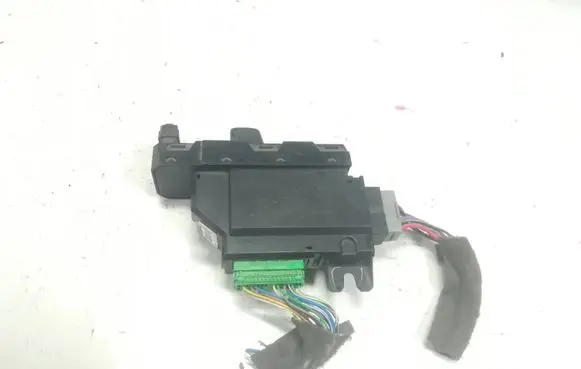 Volvo V70 Electric window control switch 30737519