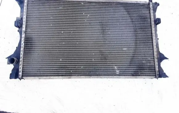 Renault Laguna II Coolant radiator