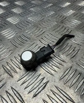 Opel Insignia B Rear parking sensor holder (PDC) 84566055 210706 1239603