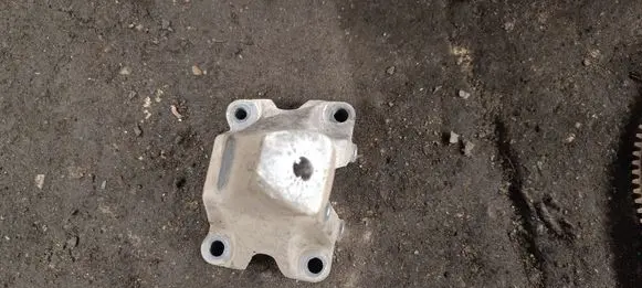 Audi A6 S6 C7 4G Engine mounting bracket 8K0199307BJ