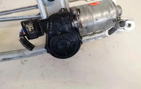 Wiper motor