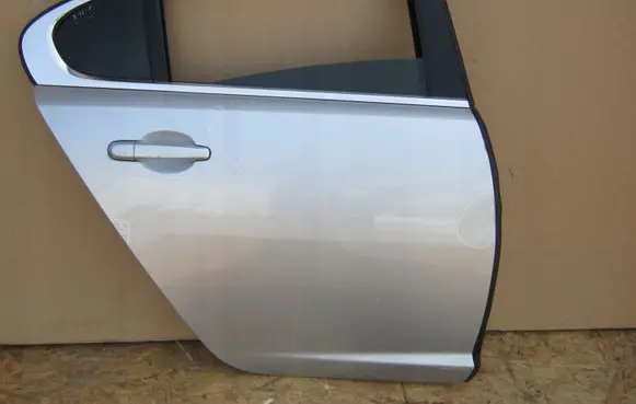 Jaguar XF X250 Rear door