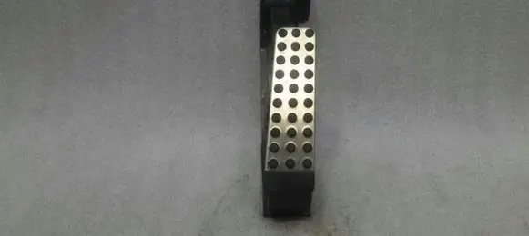 Mercedes-Benz SLK R171 Accelerator throttle pedal A1713000404