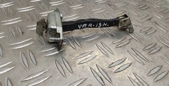 Toyota Yaris Front door check strap stopper