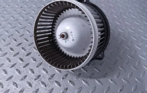 Chevrolet Epica Heater fan/blower 96423425