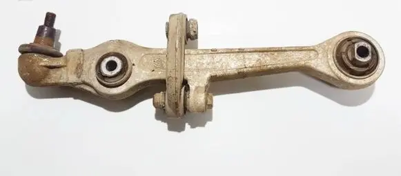 Volkswagen PASSAT B5 Front lower control arm/wishbone