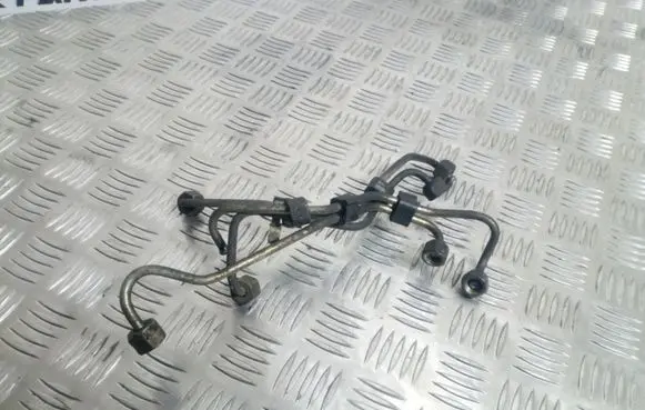 Seat Alhambra (Mk1) Fuel injector supply line/pipe 