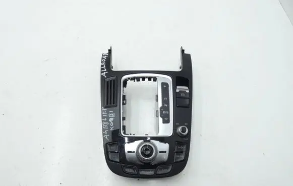 Audi A5 8T 8F Head unit multimedia control 8T0919611K 001470269 900255210001
