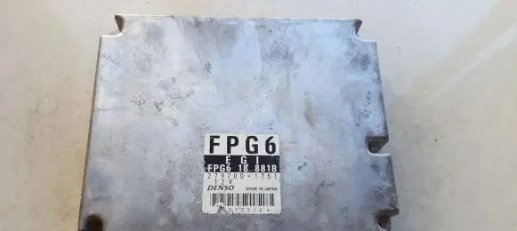 Mazda Premacy Engine control unit/module fpg618881b 279700-1751