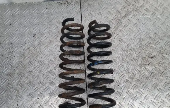 Hyundai ix35 Rear coil spring