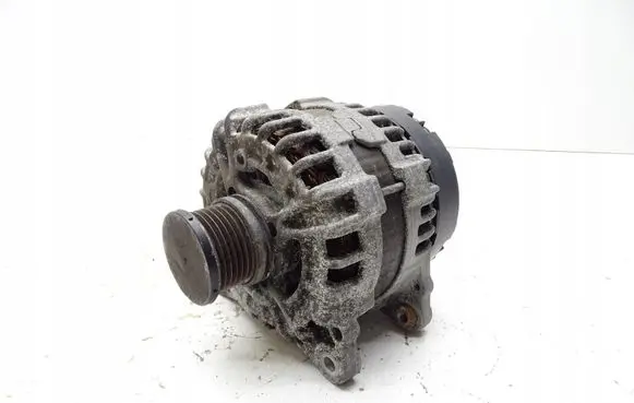 Audi A5 8T 8F Generator/alternator 03L903017E