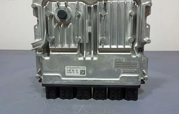 Alpine B3 B4 B5 B6 E90 E91 E92 E93 Engine control unit/module ECU 5A57781
