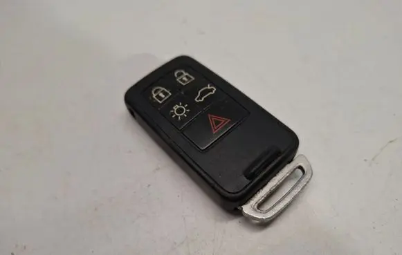 Volvo V60 Ignition key/card 30659607