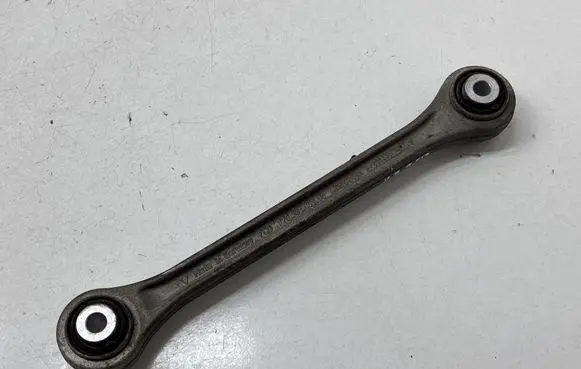Porsche Panamera (970) Rear control arm 97033104300
