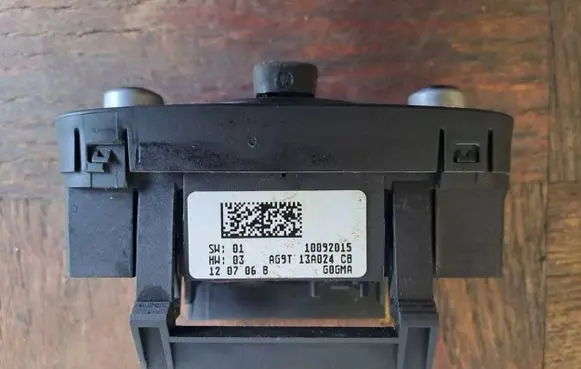 Ford Mondeo MK IV Light switch 10092015