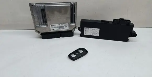 Engine ECU kit and lock set