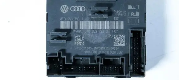 Audi A5 8T 8F Door control unit/module 8T0959793J