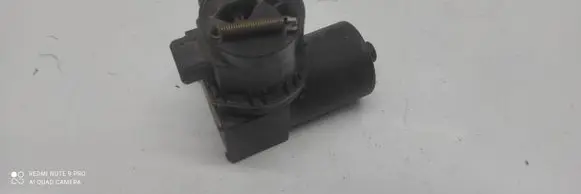 Volkswagen Golf II Central locking vacuum pump 