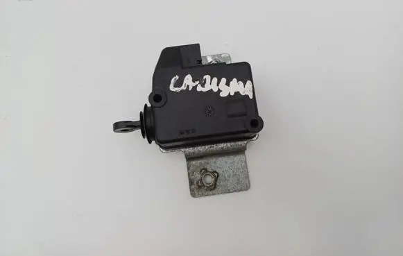 Mitsubishi Carisma Fuel tank cap lock 