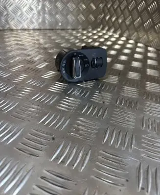 Light switch