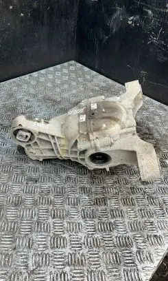 Volkswagen Touareg II Rear differential 10821167640