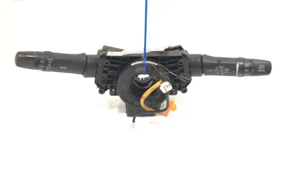 Wiper turn signal indicator stalk/switch