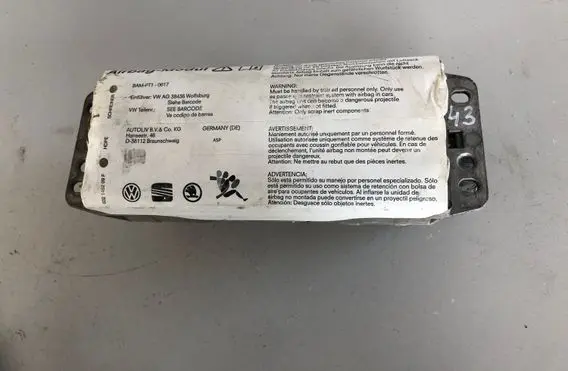 Volkswagen Golf V Passenger airbag 1K0880204K 0023QDH9M22A