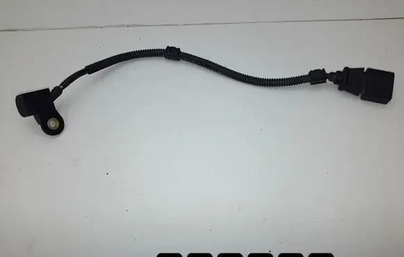 Volkswagen PASSAT B7 Camshaft position sensor 9805940