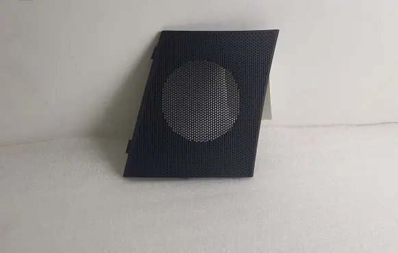 Side speaker trim/cover
