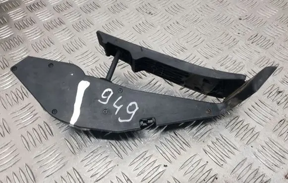 BMW 3 E46 Accelerator throttle pedal 25916010