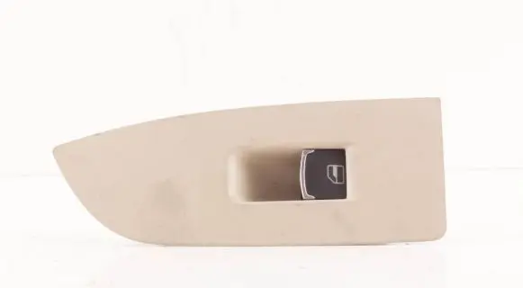 Volkswagen PASSAT CC Electric window control switch 3C8867376