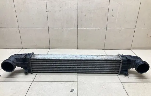 Mercedes-Benz E W211 Intercooler radiator A2115002602