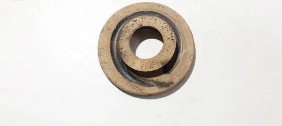 Skoda Octavia Mk2 (1Z) Front coil spring rubber mount 1k0512149b
