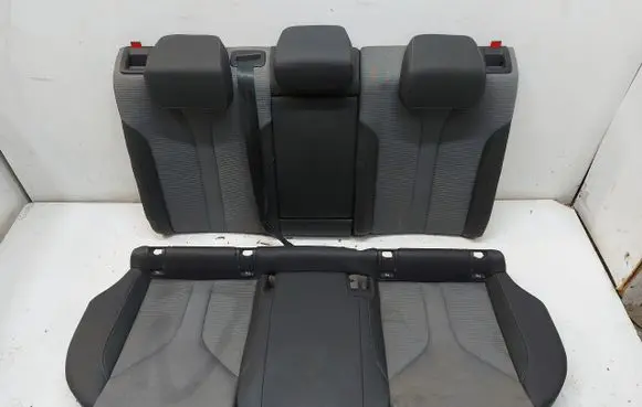 Skoda Enyaq iV Second row seats SKOENYKAN7029322