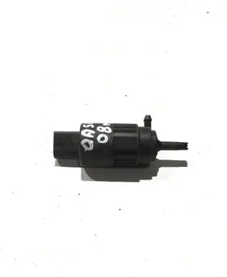 Nissan Qashqai Windscreen/windshield washer pump