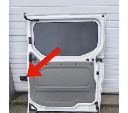 Opel Vivaro Sliding door contact joint 8200139743