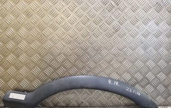 Opel Zafira A Front arch trim 090597592RH