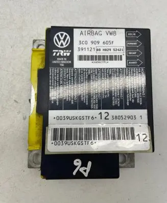 Volkswagen PASSAT B6 Airbag control unit/module 3C0909605F 391121 38052903